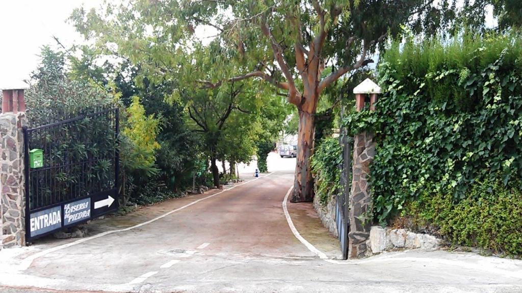 خاين Alojamiento Rural La Caseria De Piedra Restaurante المظهر الخارجي الصورة