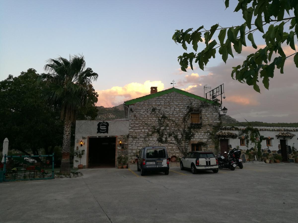 خاين Alojamiento Rural La Caseria De Piedra Restaurante المظهر الخارجي الصورة