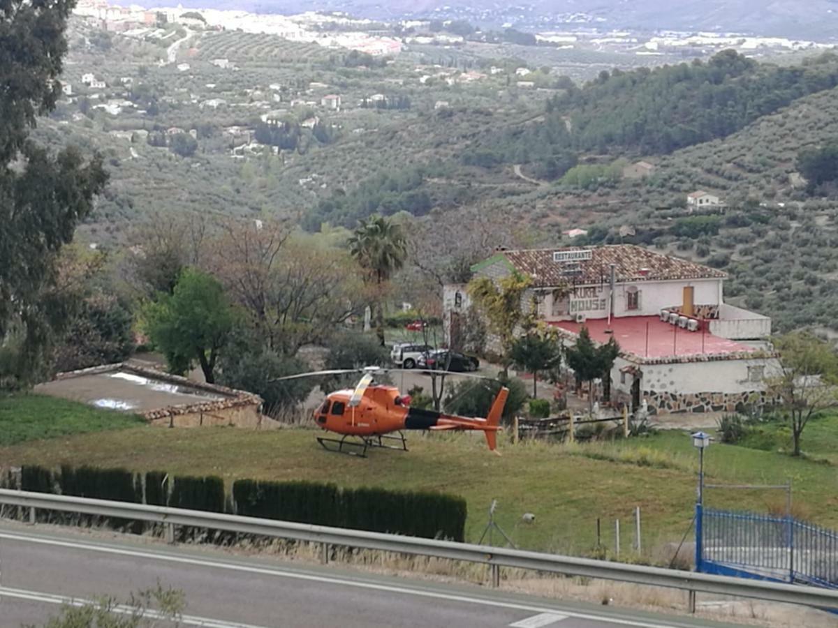 خاين Alojamiento Rural La Caseria De Piedra Restaurante المظهر الخارجي الصورة