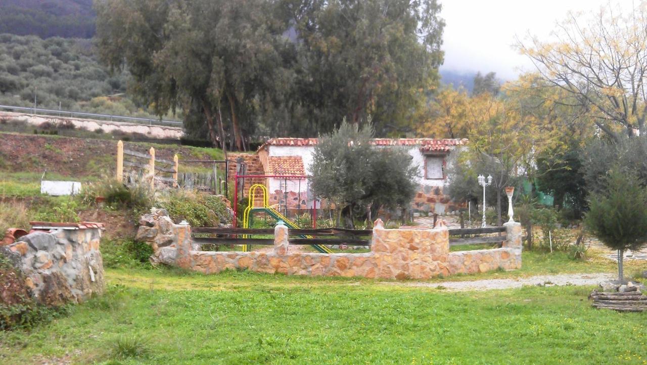 خاين Alojamiento Rural La Caseria De Piedra Restaurante المظهر الخارجي الصورة